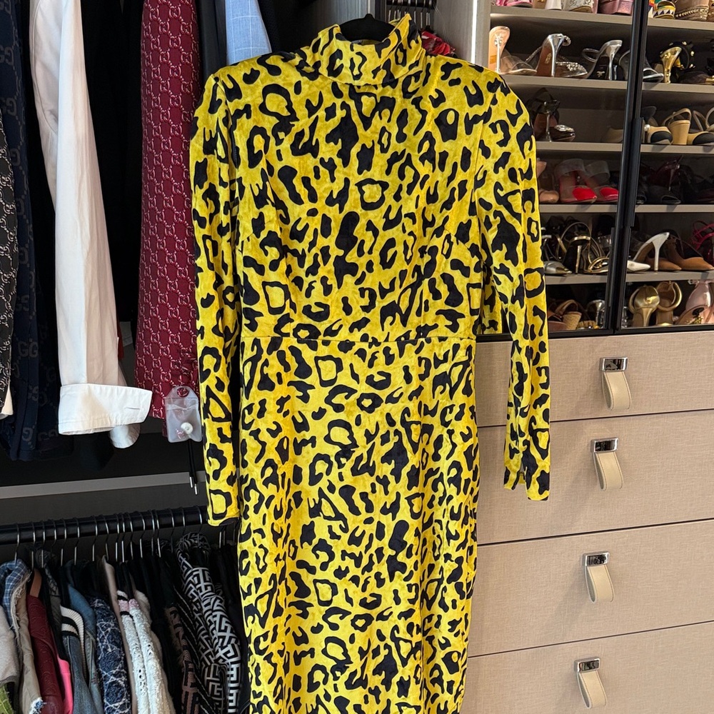 Vibrant Yellow Leopard Print Long Sleeve Dress